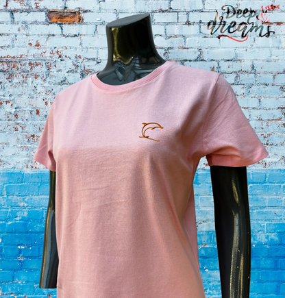 Camiseta bordada chica algodón orgánico Delfin rosa